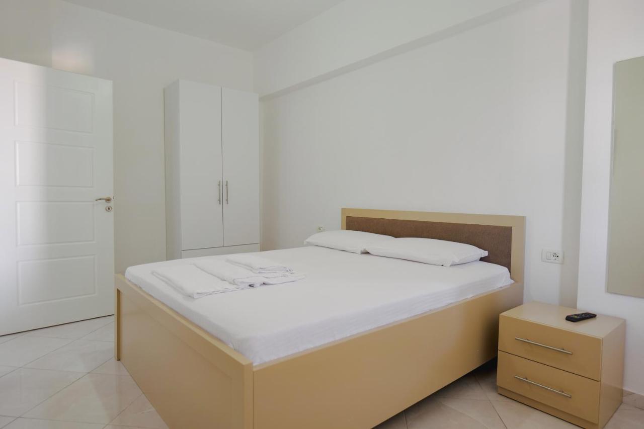 Kidi Apartments Sarandë Exterior foto