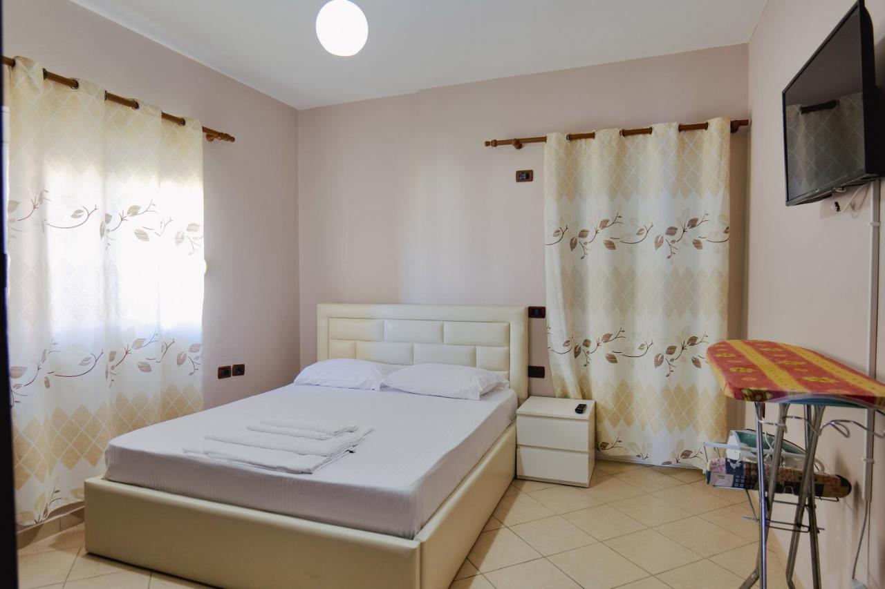 Kidi Apartments Sarandë Exterior foto